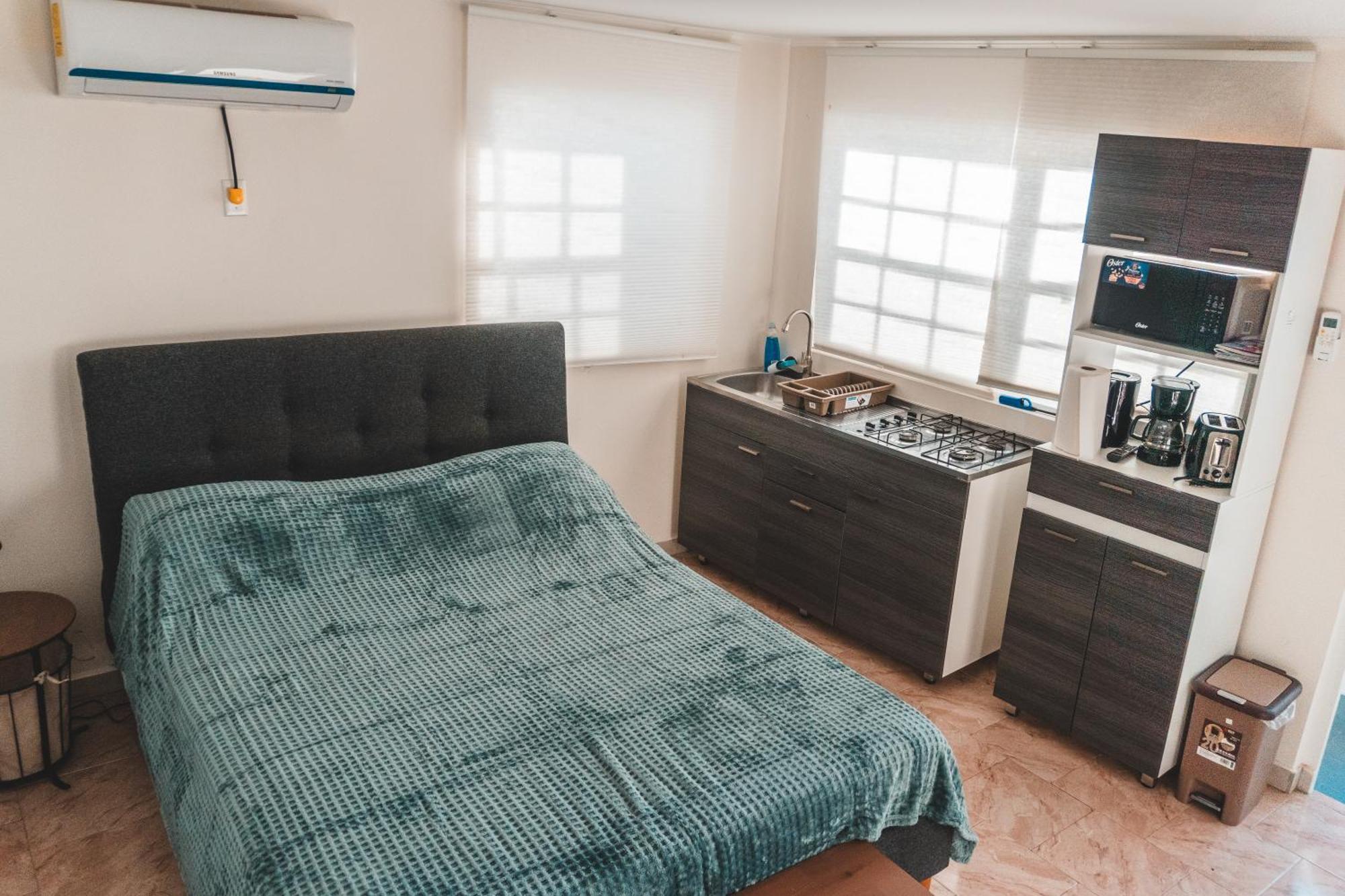 Klip Lagoon Apartsments Oranjestad Ngoại thất bức ảnh