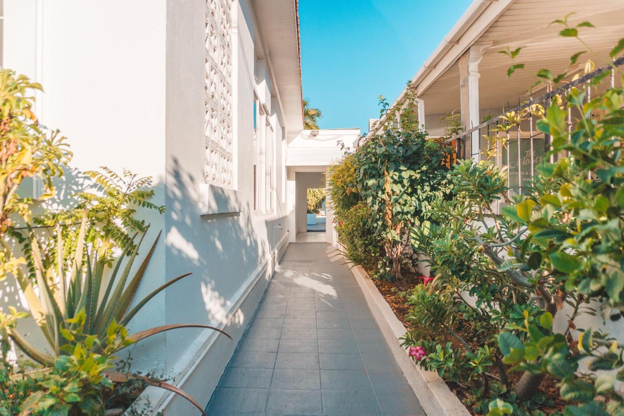 Klip Lagoon Apartsments Oranjestad Ngoại thất bức ảnh