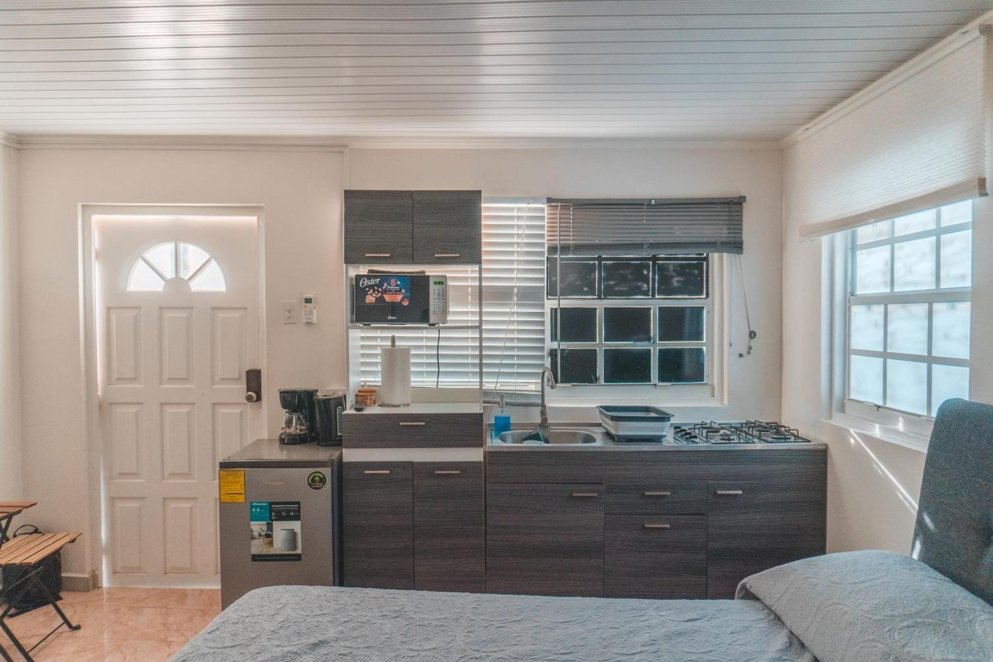 Klip Lagoon Apartsments Oranjestad Ngoại thất bức ảnh